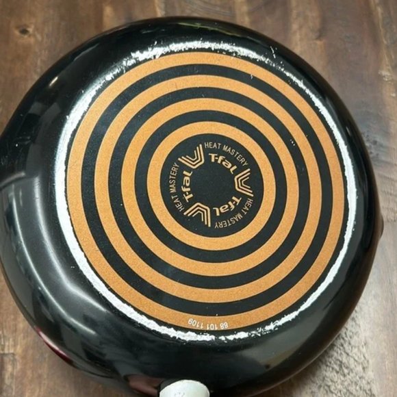 T-Fall 10.5 inch non-stick frying pan - Picture 4 of 5